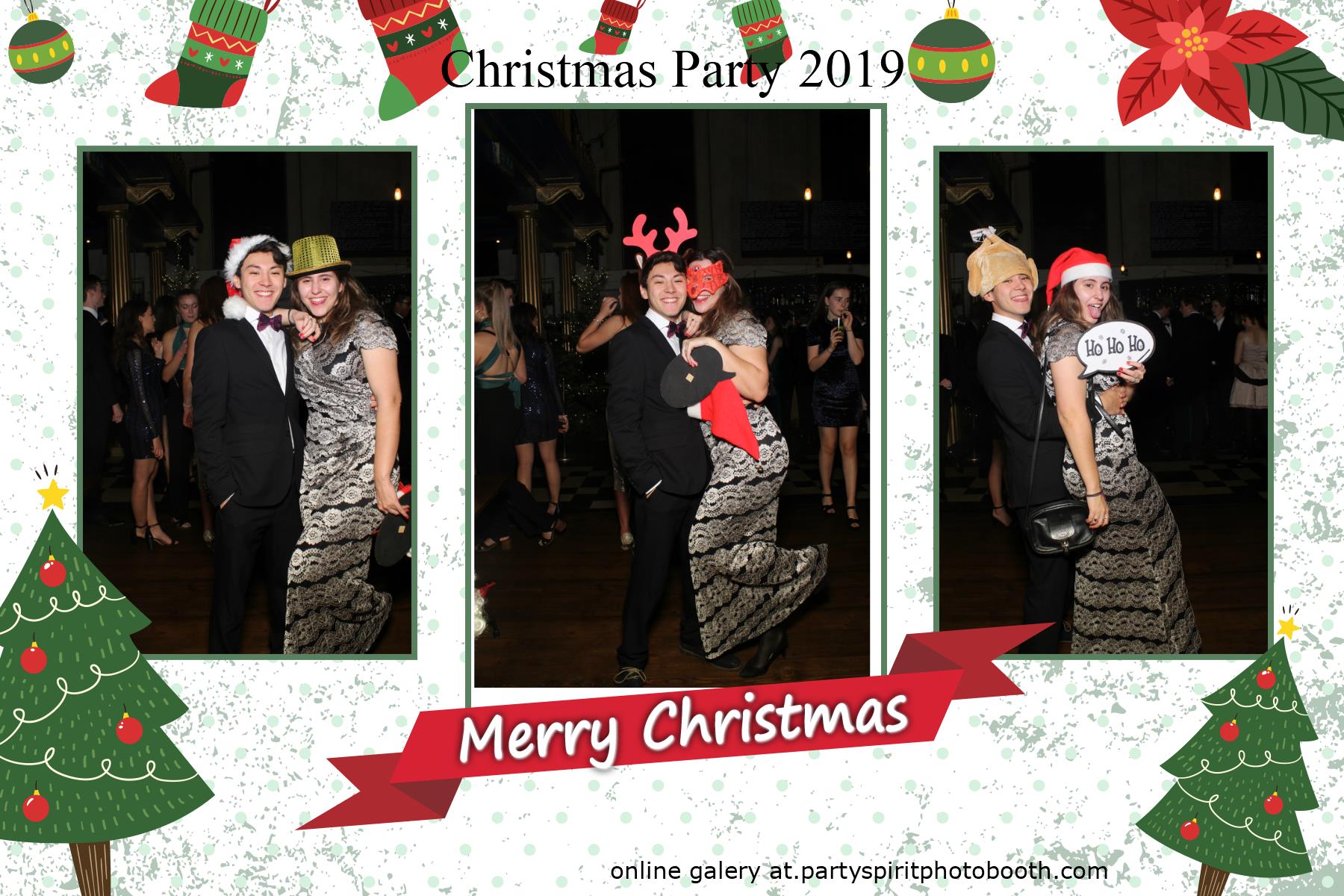 Christmas Party | View more photos from the event at gallery.partyspiritphotobooth.com/u/PartySpiritPhotoBooth/Christmas-Party-0